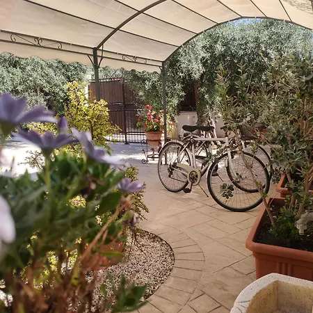 Biniritta Ferienhaus Villaggio San Leonardo