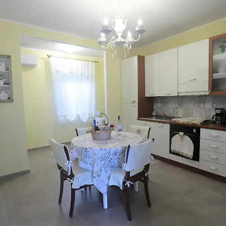 Biniritta Villaggio San Leonardo