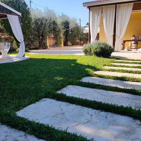 Biniritta Villaggio San Leonardo